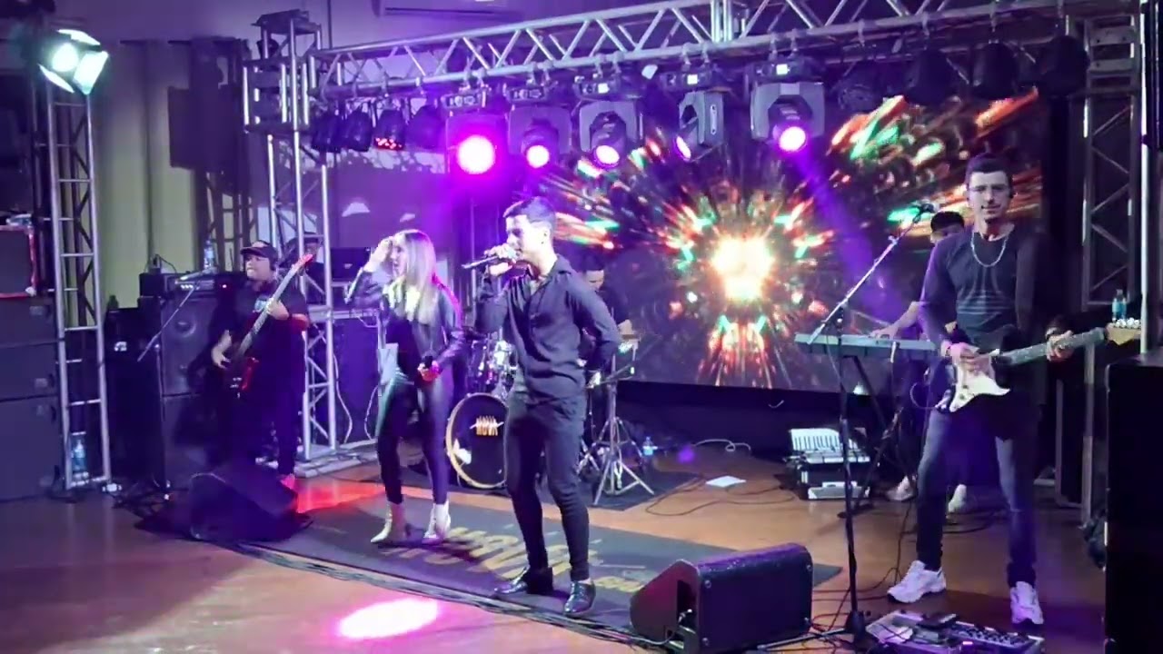Bailão da Banda Energia Nova no Clube Ervalhense em Erval Velho-SC