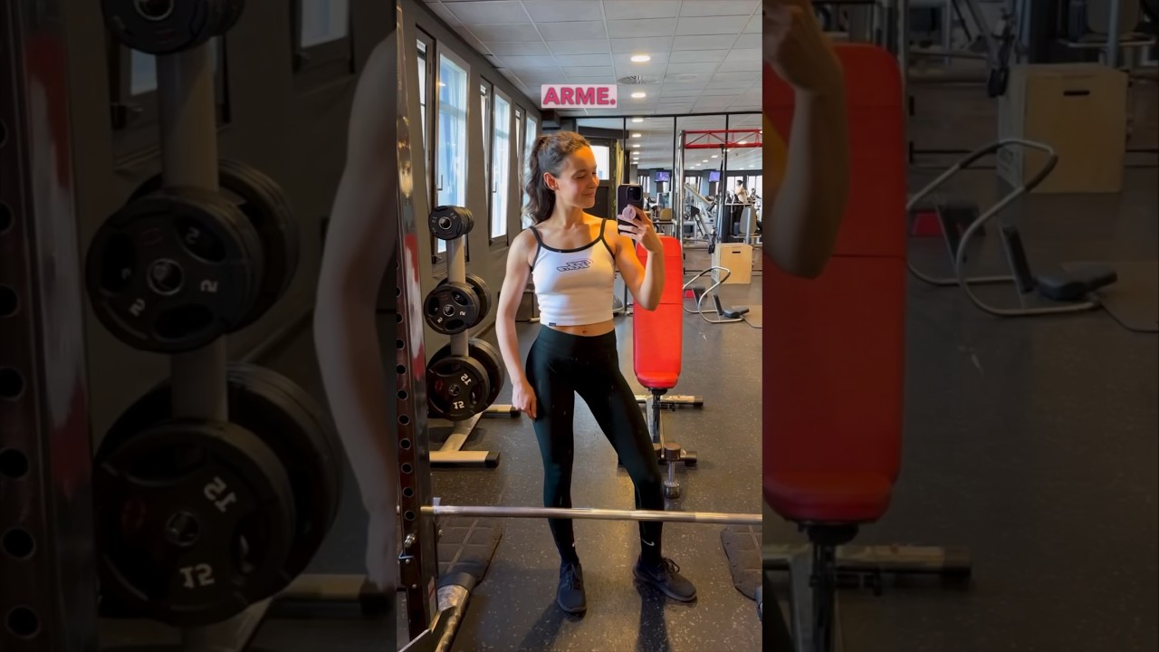 Sexy Arme? Ich zeig euch die perfekte &Uuml;bung daf&uuml;r! #definedarms #workoutforgirls
