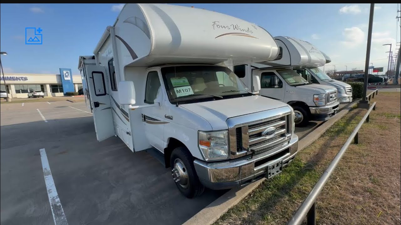 2013 32’ THOR FOUR WINDS 31A. M107CL