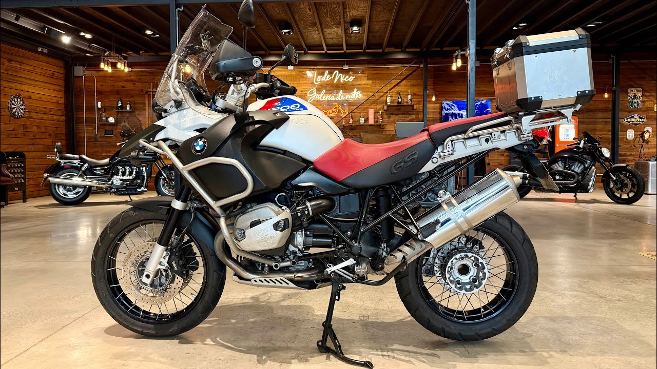 BMW R1200GS Adventure 30 aniversario año 2011 con 76.000 KM de fábrica. 