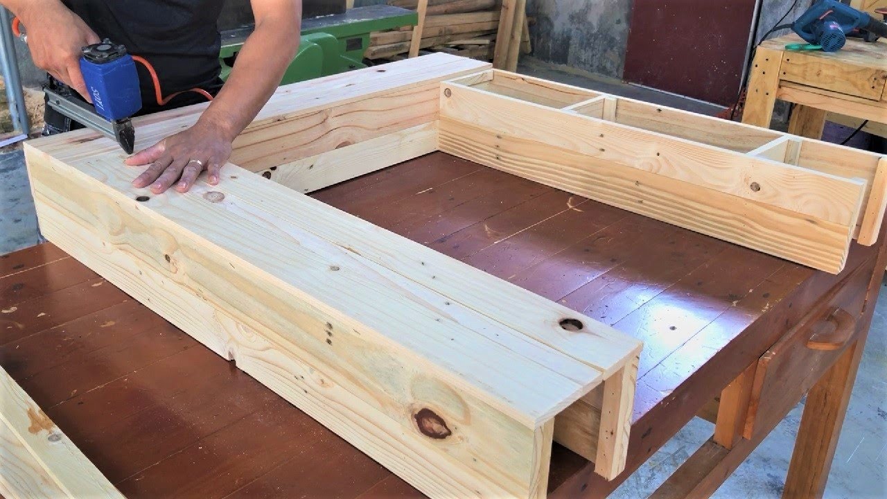 Best Design Ideas Pallets Woodworking Projects Beauty Space Saving for your Toilet | How to, DIY
