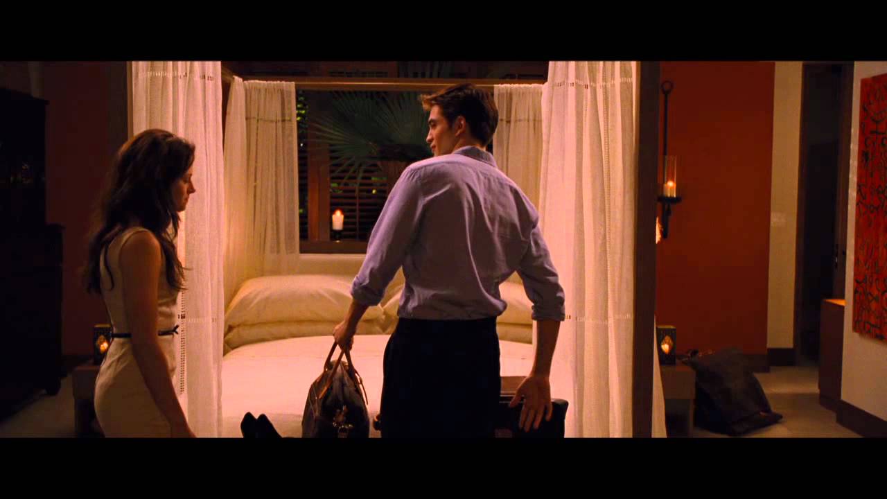 Celebs.com Hot Breaking Dawn Clip-Rob Pattinson Kristen Stewart aka Mrs. Cullen