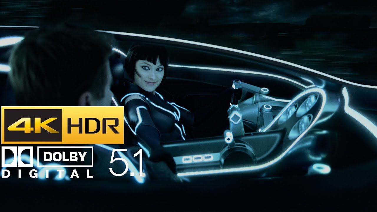 TRON: Legacy - Quorra saves Sam - (Open Matte - HDR - 4K - 5.1)