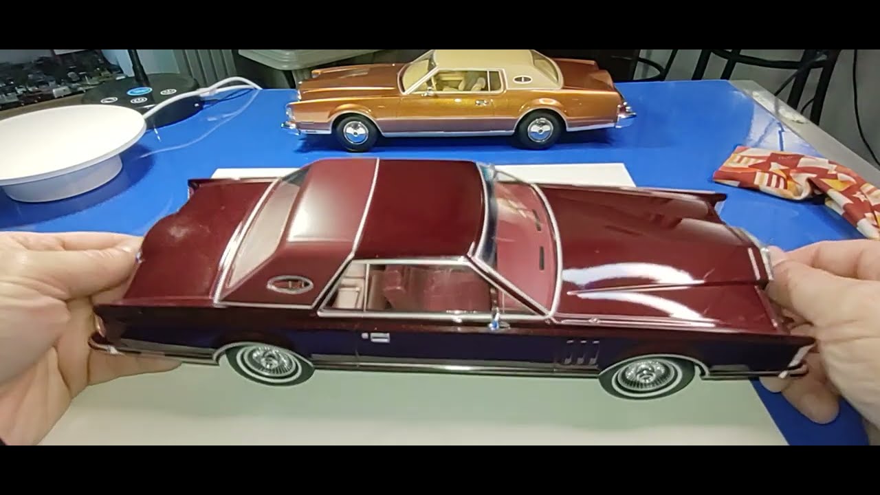 1978 Lincoln Continental Mark V in 1/18 Scale by Model Car Group 
