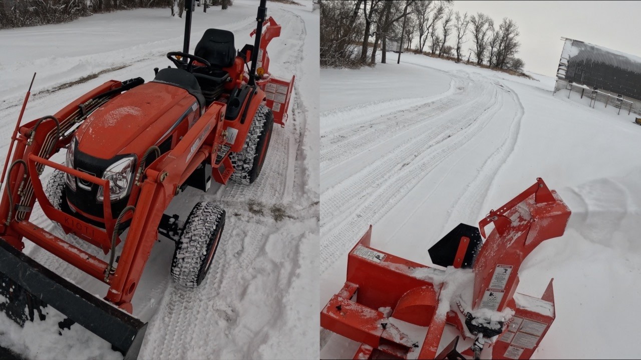 SNOW DAY ON THE FARMSTEAD CLEARING THE DRIVEWAY #homestead #kiotitractor #snowblower #snow