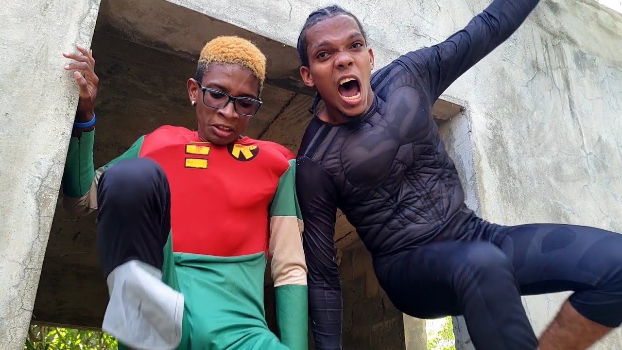 BATMAN Y ROBIN COMBATIENDO EL MAL (RAPUTINOFICIAL)