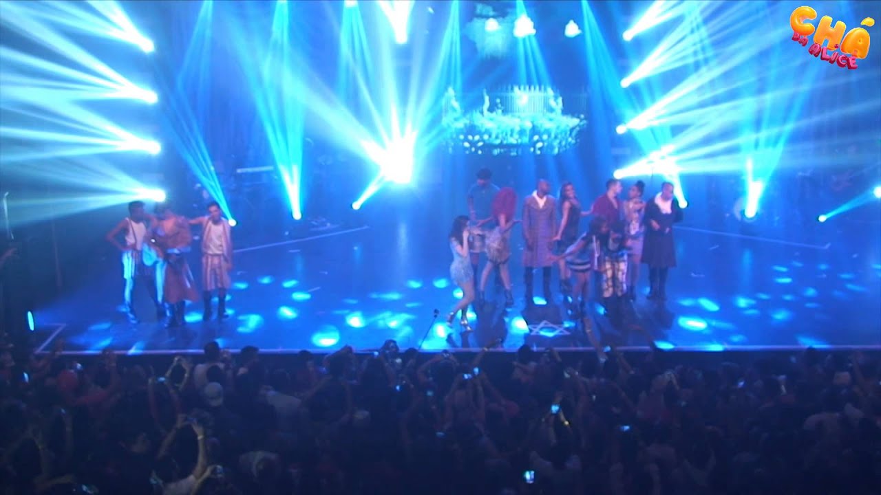 Anitta - Zen (Ao Vivo) @ Chá da Alice 5 anos (Vídeo Oficial) - Pheeno TV
