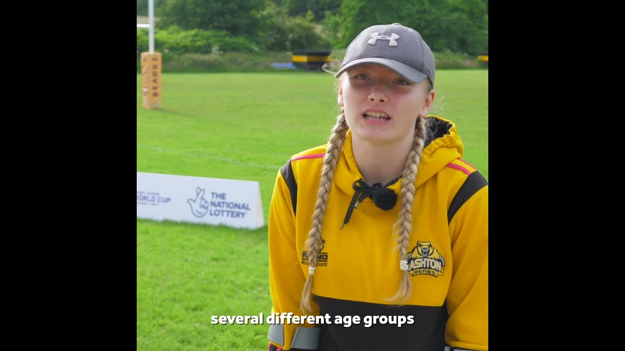 Jodie Cunningham visits Ashton Bears to celebrate RLWC2021 and National Lottery funding