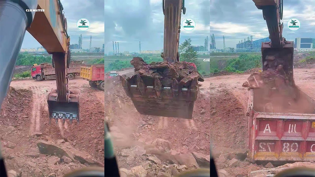 The Process Of Soil Excavation And Transportation P1340
