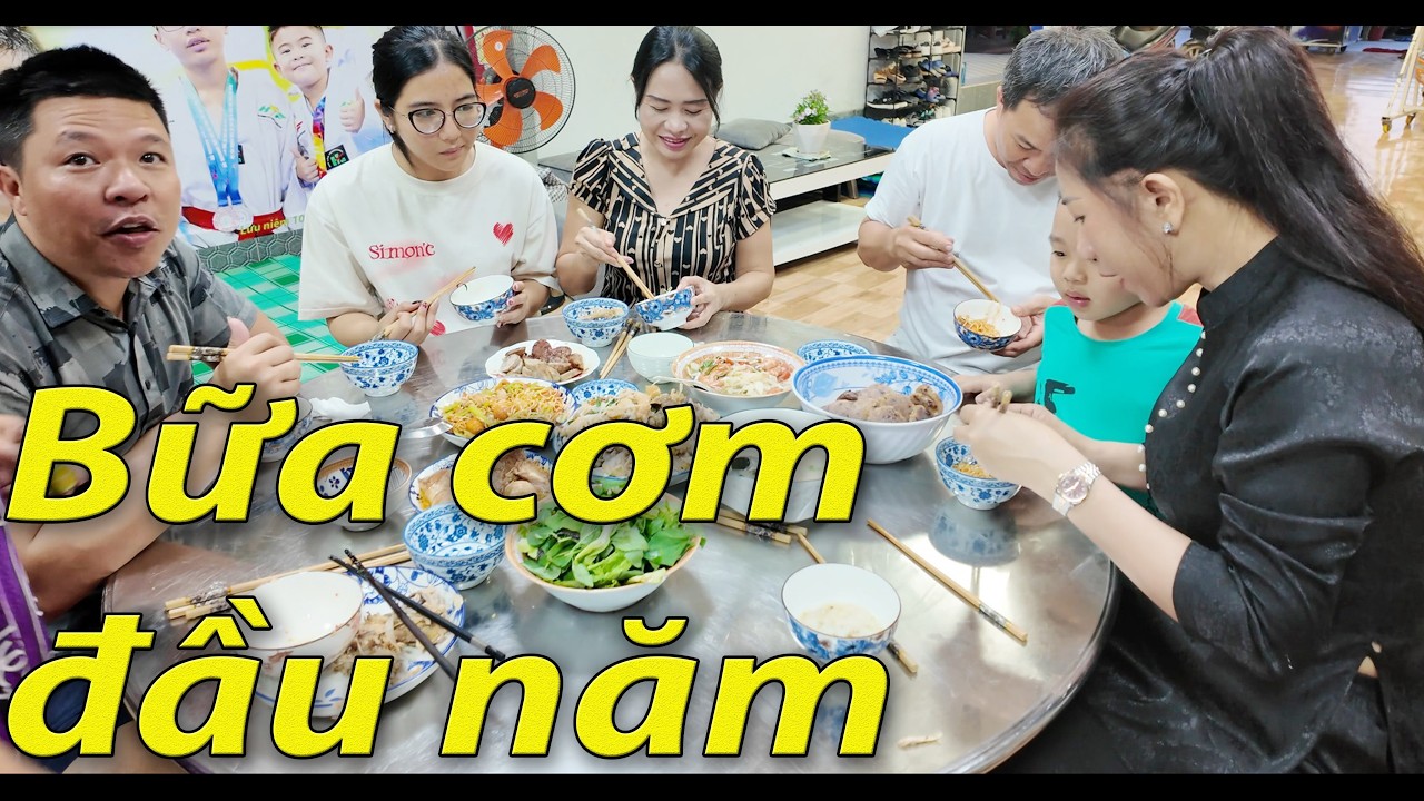 Anh chị 3 Thẩm Bảo về bữa cơm đầu năm - Nhà chồng chị Sơn Ca qua chơi [ Nam Việt]