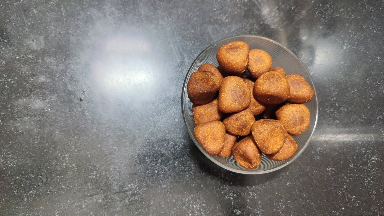 How to make perfect gangaur ke fal 🥨राजस्थानी गुड़ के गुने |Tea time snack ☕ Sweet jaggery recipe ❣️