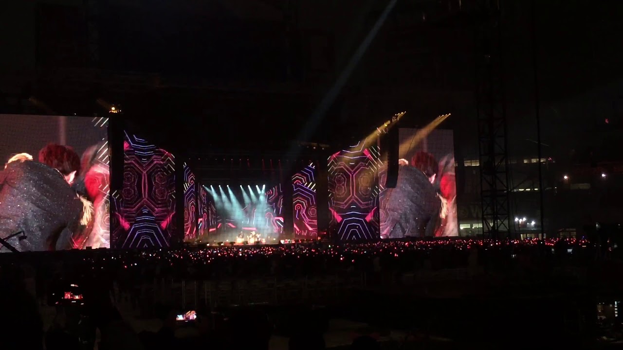 10/06/18 IDOL - BTS LOVE YOURSELF TOUR in NYC CITI FIELD