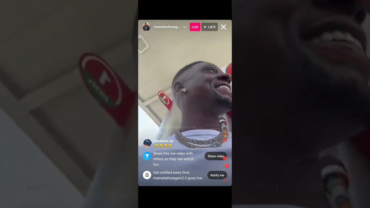 Boosie live getting love from fans at the gas station.He gives him the rest  of the gas at the pump.
