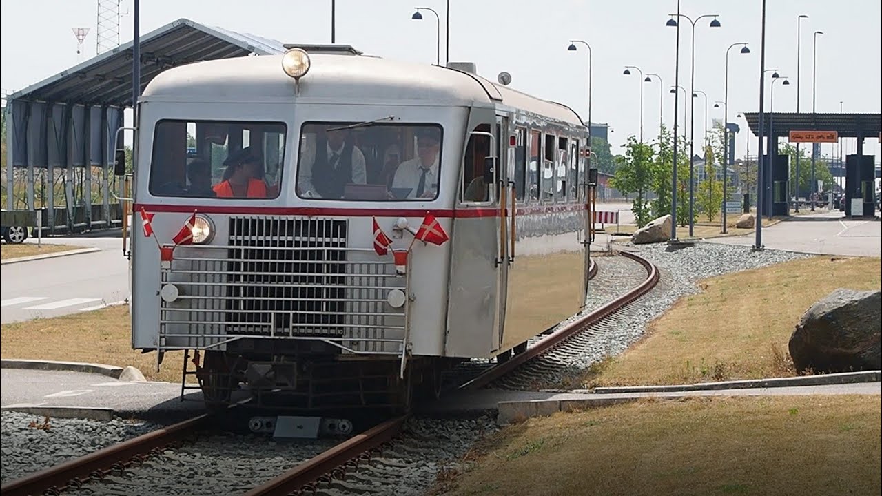 Fahrt mit dem historischen Schienenbus der Gedser Remise auf der Insel Falster im Juni 2022