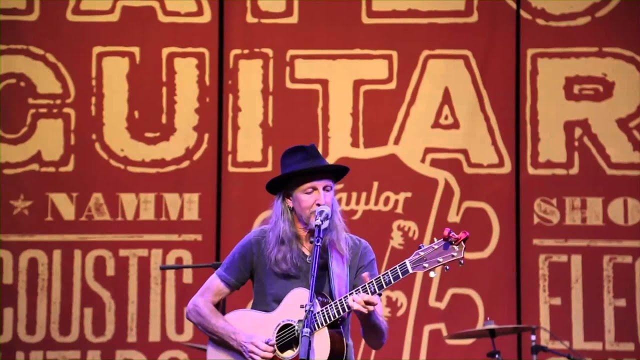 'South City Midnight Lady' Performed by Pat Simmons of The Doobie Brothers  &bull;  NAMM 2013