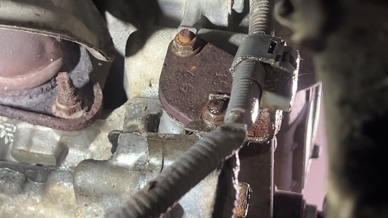 2009-2013 Toyota Matrix 2ZR-FE Timing Chain Tensioner Oil Leaking