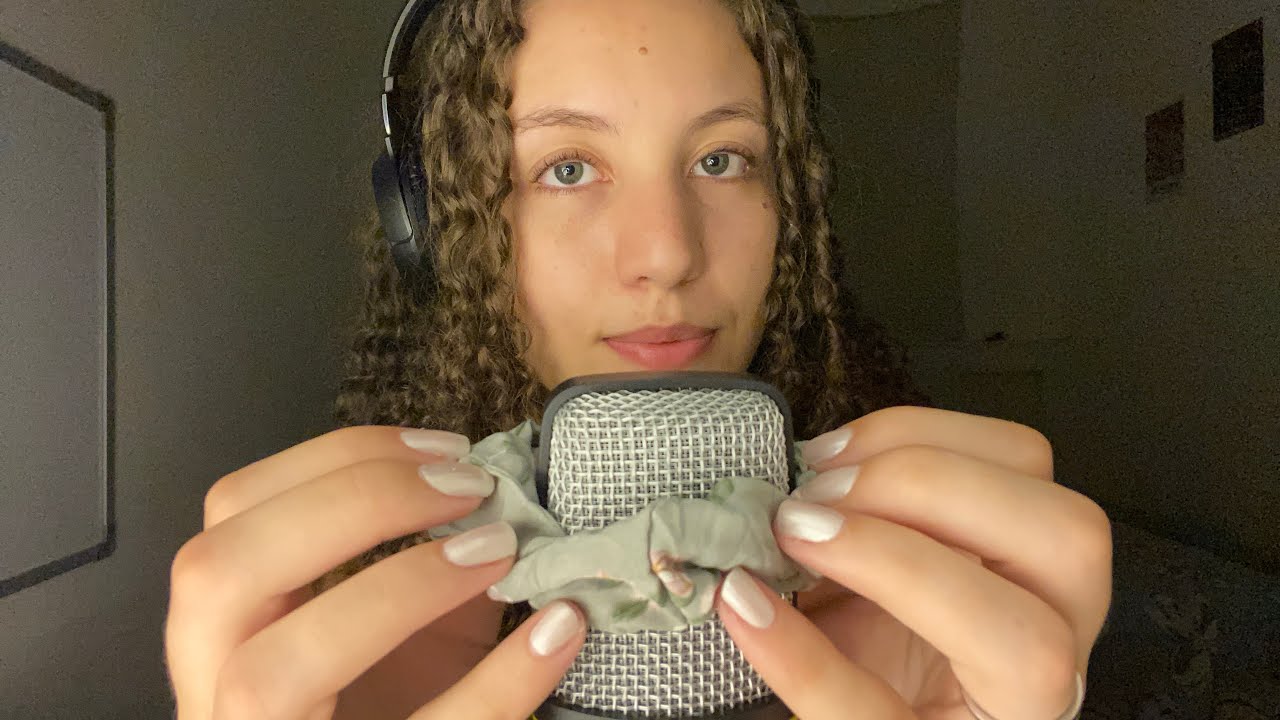 ASMR especial de 1000 inscritos 🎉 cafuné no microfone, pincel no microfone e mais…