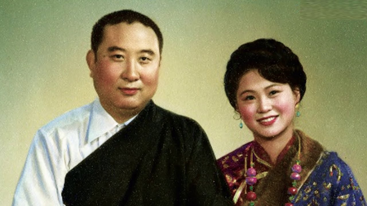པཎ་ཆེན་སྐུ་ཕྲེང་བཅུ་བ་ཆེན་མོའི་རྣམ་ཐར་སྙིང་བསྡུས། 10th Panchen Lama