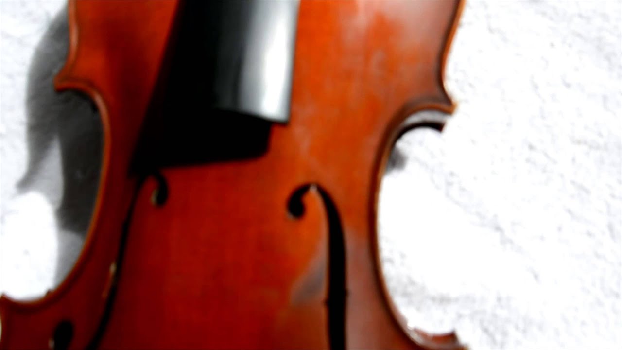 Polishing a violin (removing rosin and dirt)