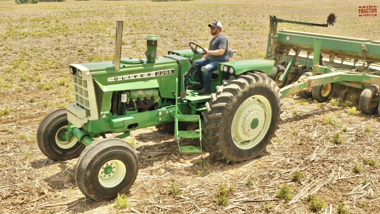 OLIVER 2255 Tractor Seeding Soybeans