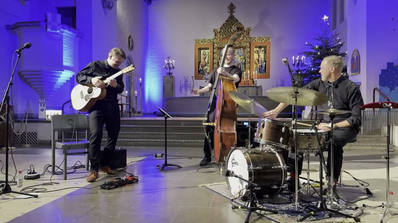 Nyårskonsert 2025 i Masthuggskyrkan med Emil Ernebro Trio