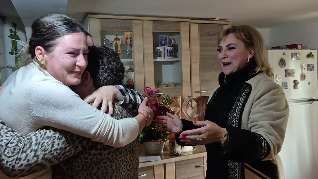 Surprize muzicale la domiciliu cu Nicoleta Cojocaru 0749311432 Lamultiani Ungureanu Felicia  51 ani 