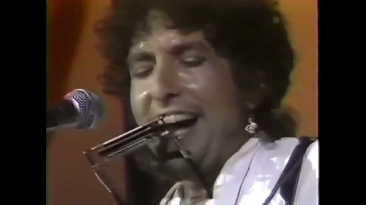 MTV's coverage of Bob Dylan at Live Aid July 13, 1985 + All Stars 