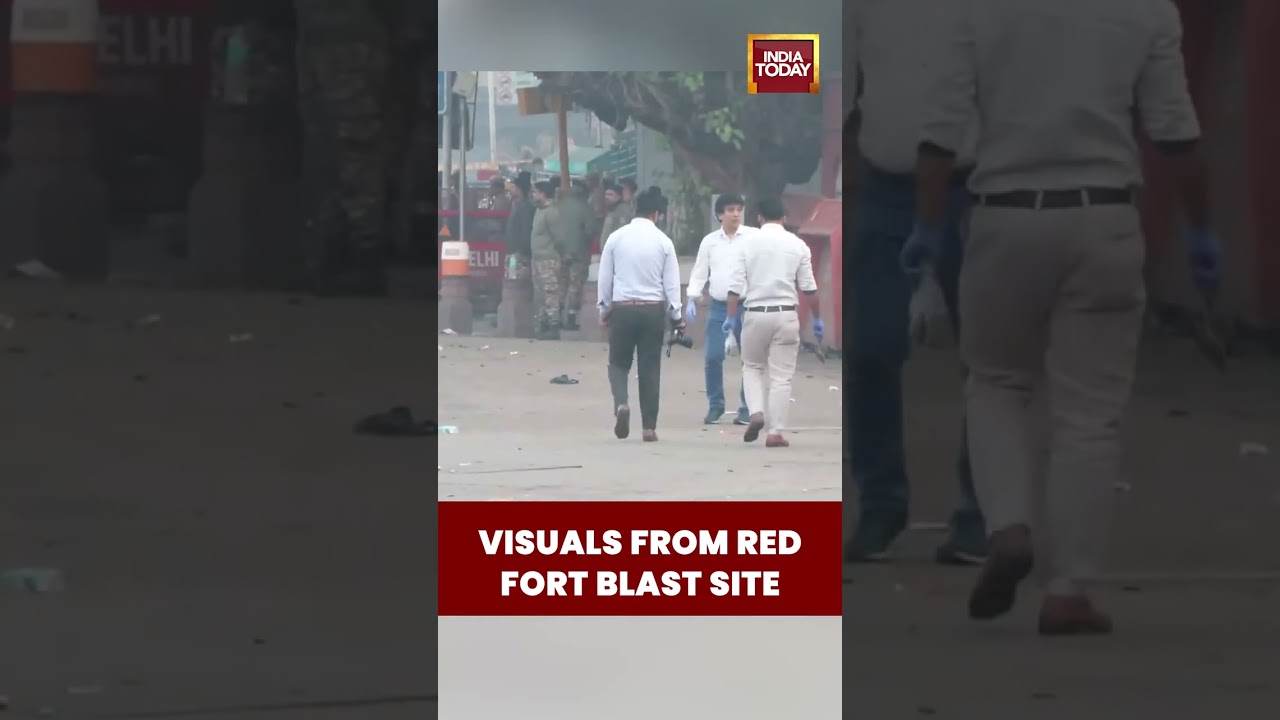 Eight Dead in Red Fort Hyundai i20 Blast: FSL and Security Teams on Spot | #delhiblastnews #redfort