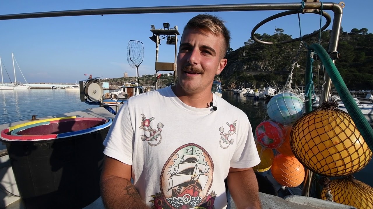 Come creare un calamento per la pesca dei Totani
