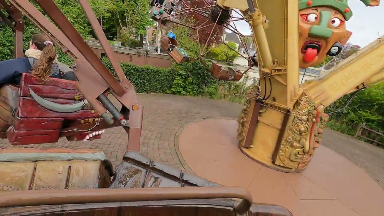 Goldcurse (HUSS Troika) - Attractie Park Drievliet Den Haag 2024 - POV Onride