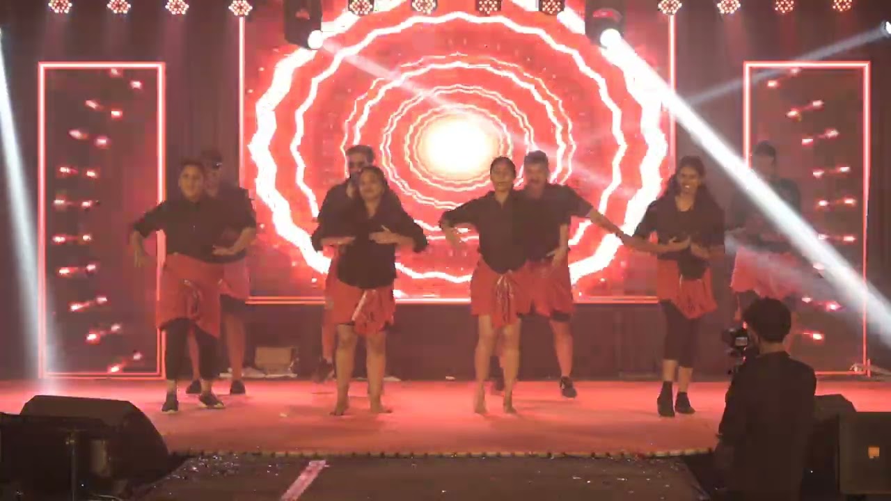 DANCE PERFORMANCE  PEELINGS/THATTUM MUTTUM THALAM/RA RA RAKKAMMAA/ MARGAZHIYE MALLIKAYE SONGS 💃💃