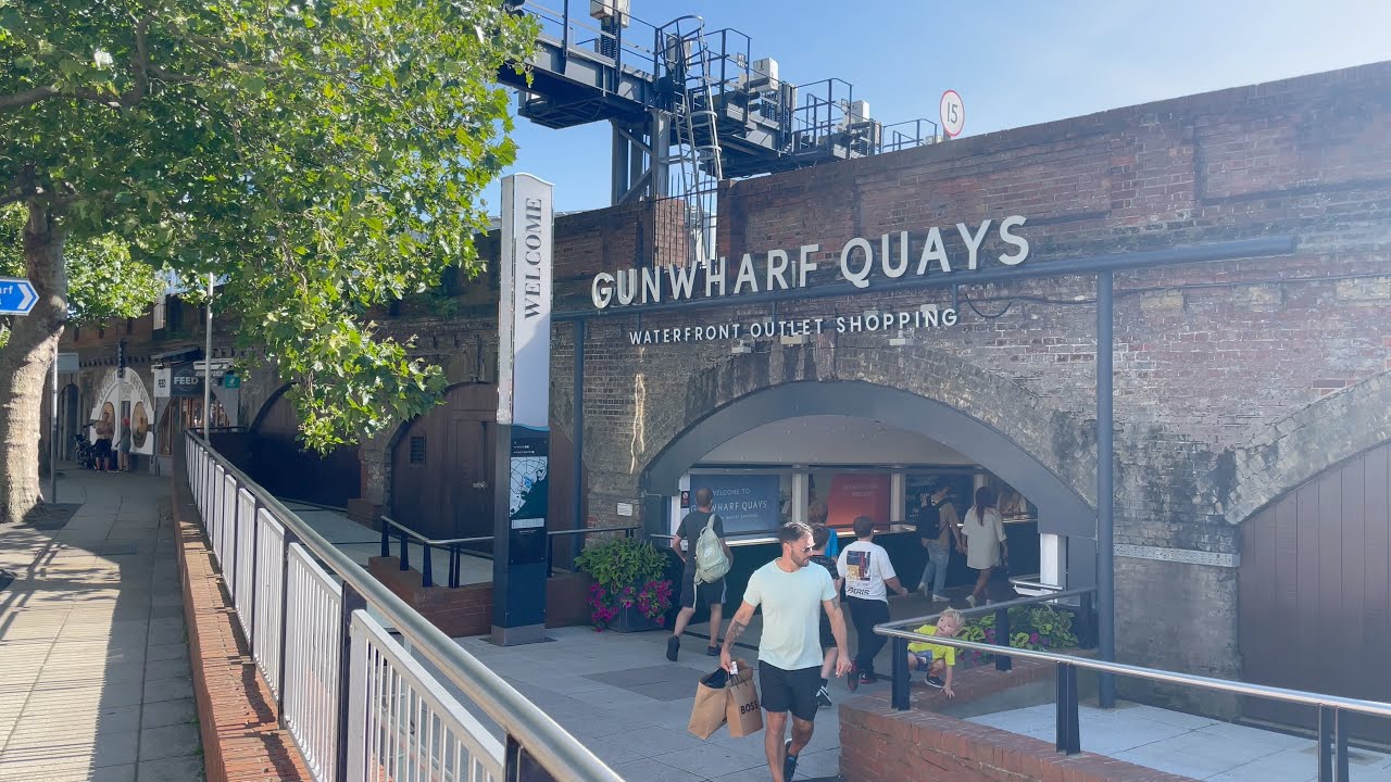 Exploring Gunwharf Quays Portsmouth | Vibrant Waterside And Outlet Shopping Walk | 4K City Stroll