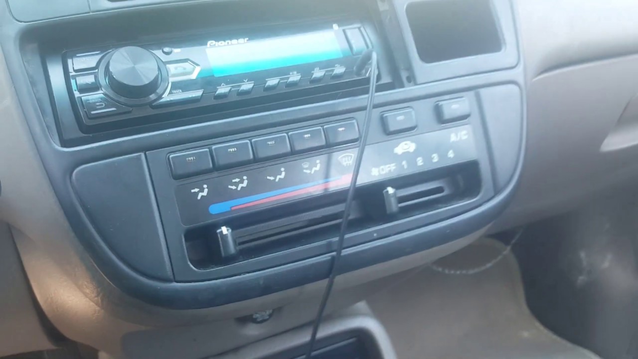 1996-2000 Honda Civic radio issues