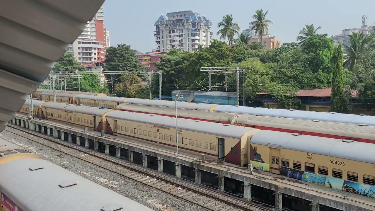Santragachi Vivek Express rake being shunted into pitline at Mangaluru Central railway station