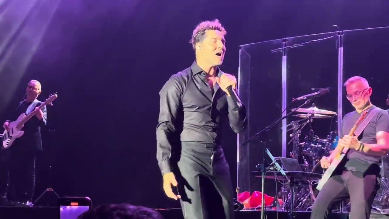 Quiero perderme en tu cuerpo/Esta Ausencia/Culpable-David Bisbal - Back in the USA tour San jose CA