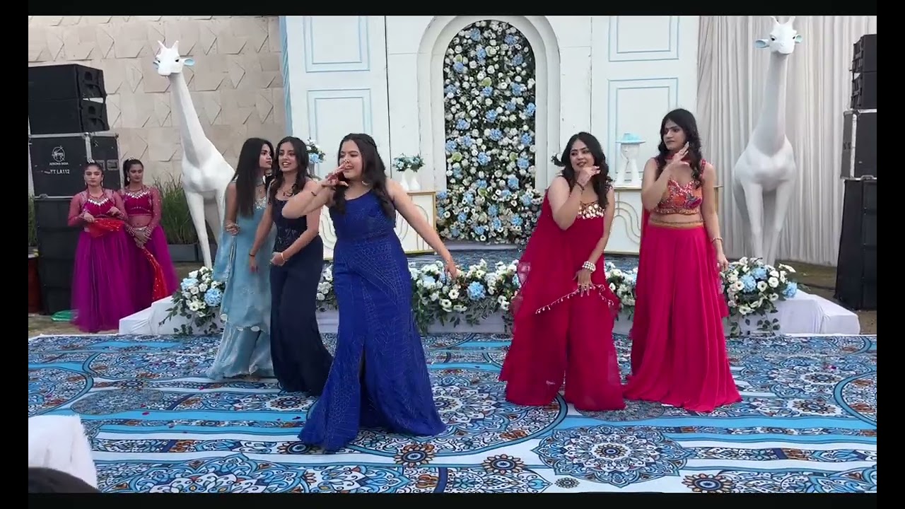 Sister in dance