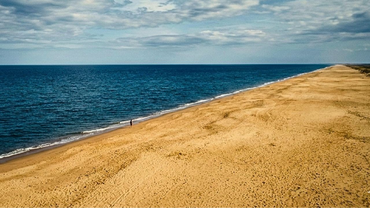 Las playas m&aacute;s largas de Espa&ntilde;a&hellip; y la &uacute;ltima parece no tener fin