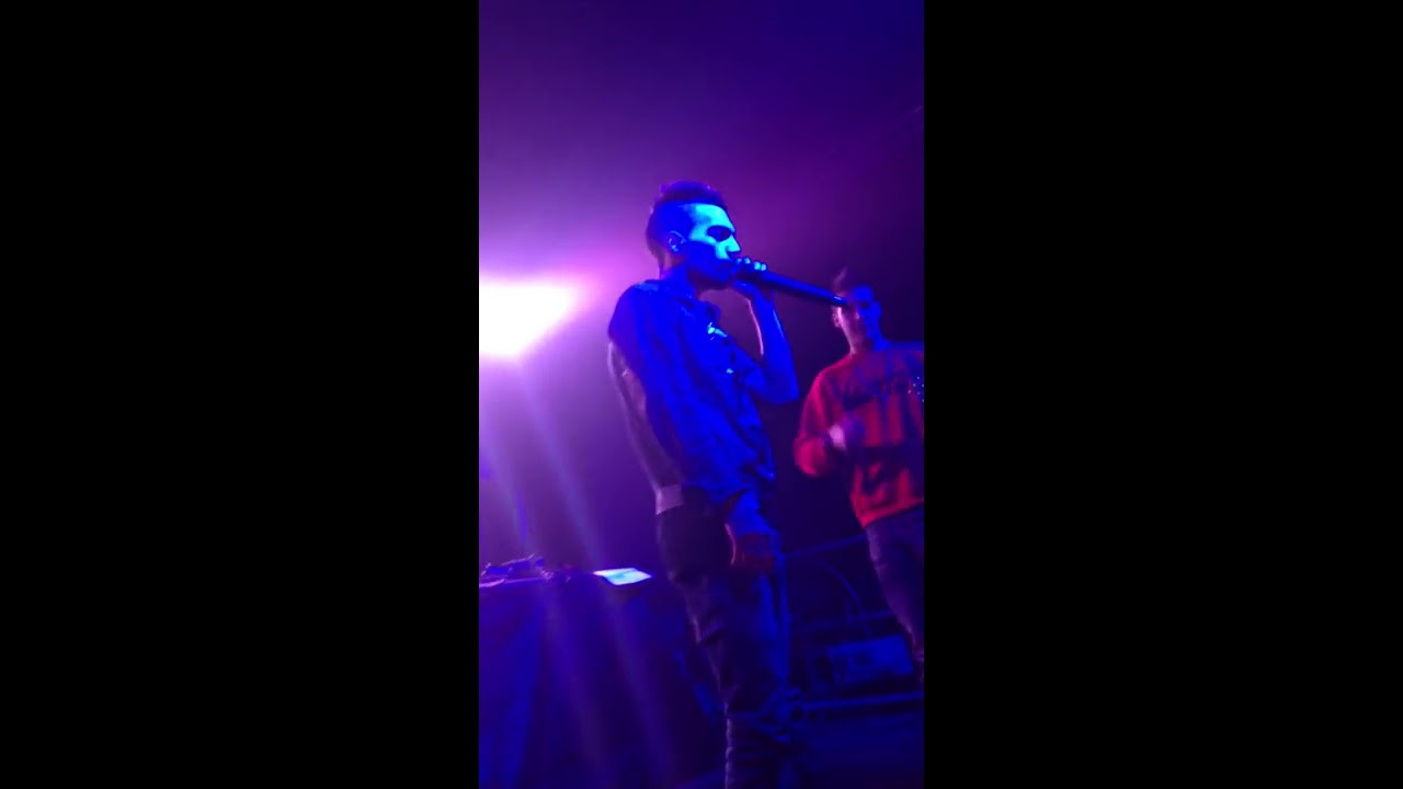 GionnyScandal VS Fred De Palma [Freestyle-Lapsus torino]