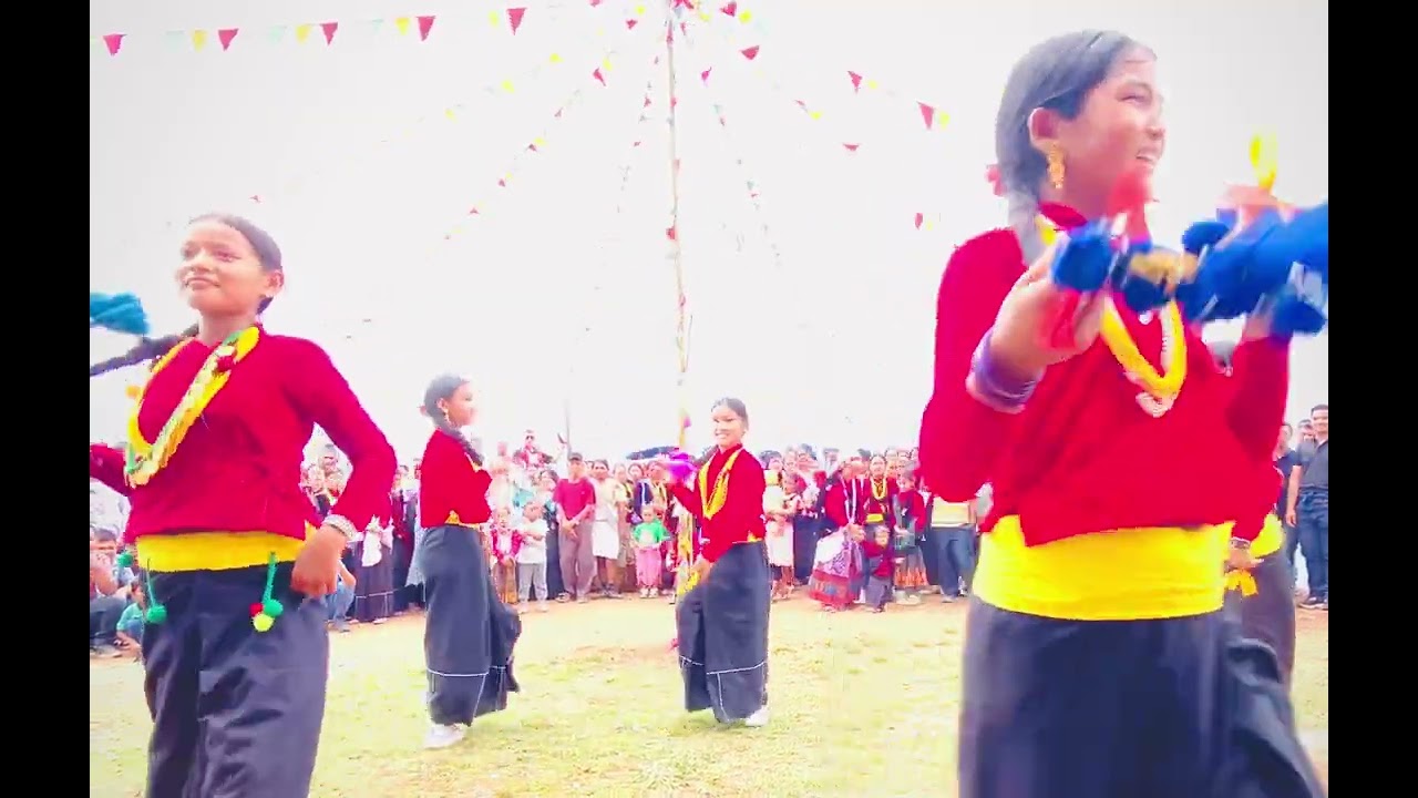 Bar sukera ho basari dance video by girls