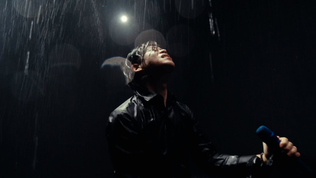'rain' M/V