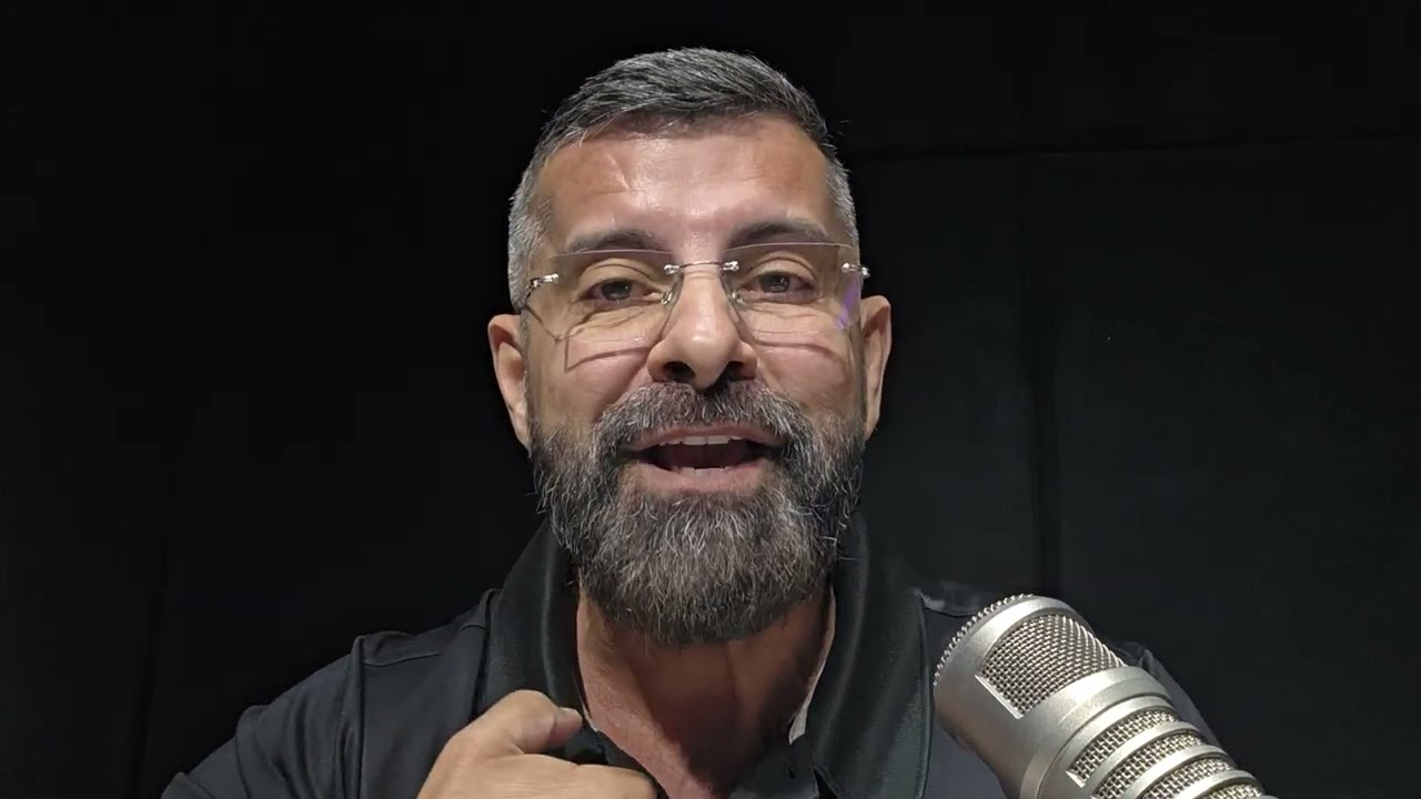 Vamos falar sobre desconfiança na relação? Você convive com uma pessoa desconfiada?