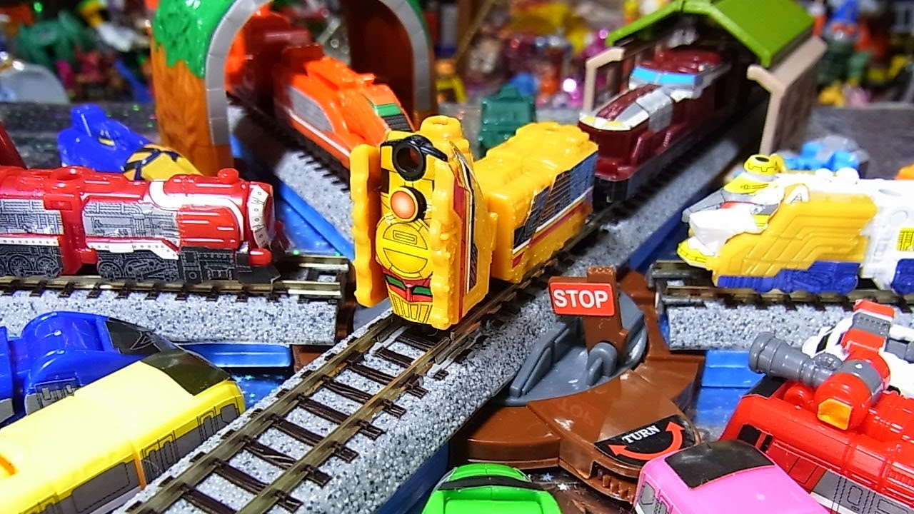 【トッキュウジャー】よみがえるミニプラ　ハイパーレッシャテイオー　　ToQ Rainbow