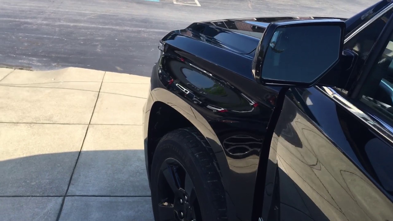 2017 Chevrolet Suburban LT - Midnight Edition