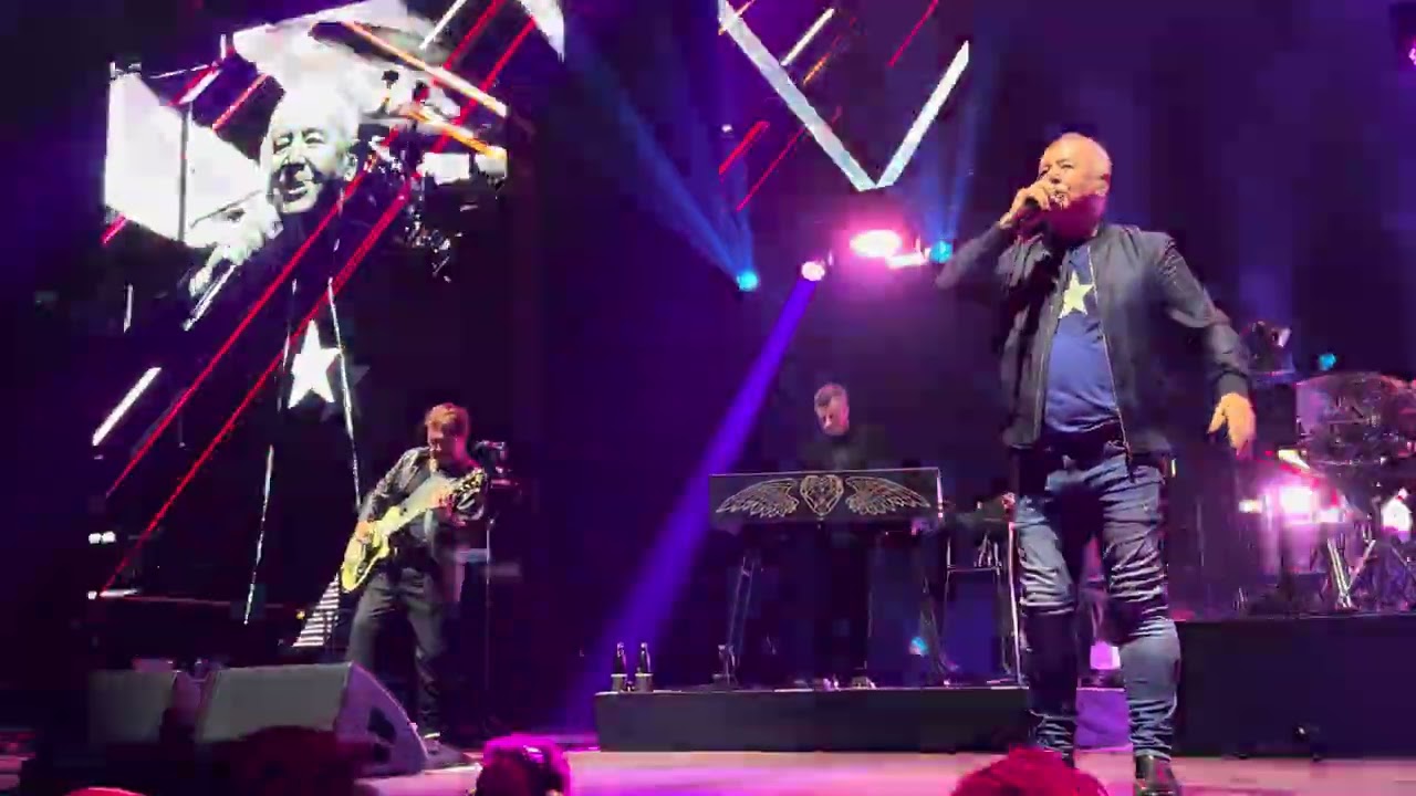Oh Jungleland—The SIMPLE MINDS Live in Seattle 5/17/2025