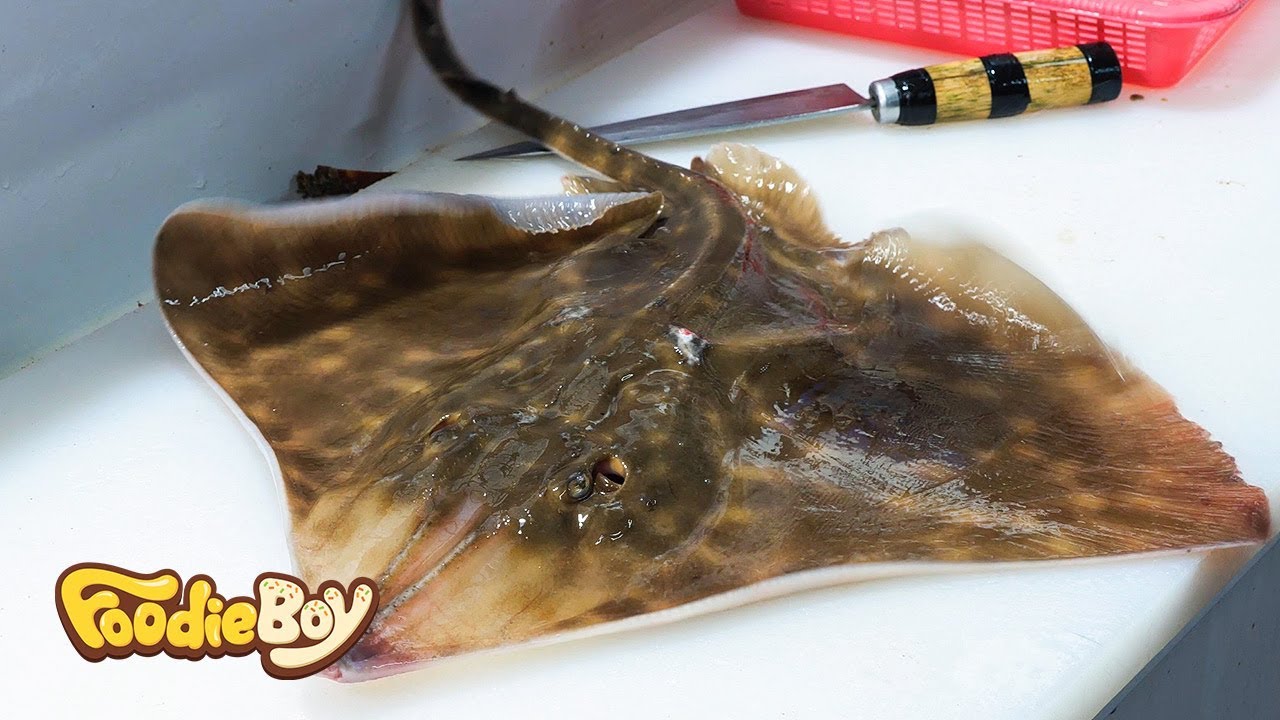 Stingray Sashimi(Sliced Raw Stingray) - Korean Street Food