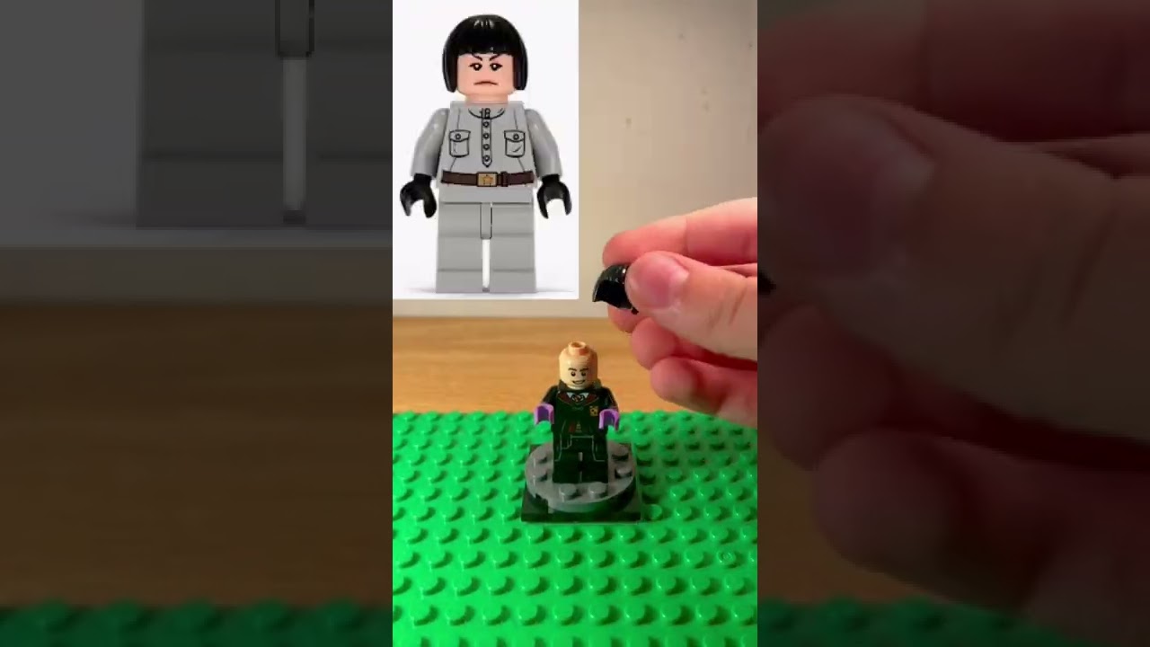 How to make a custom Lego Johnny Depp Willy Wonka!
