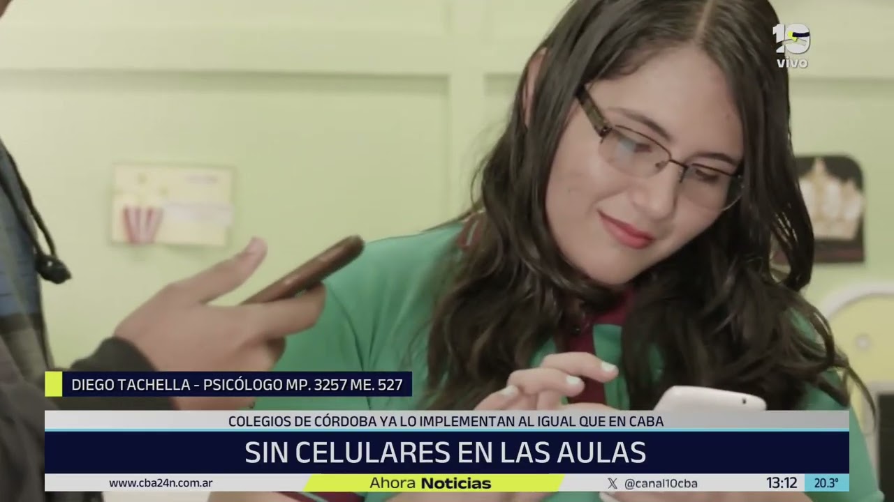 Diego Tachella, psicólogo, sobre el uso de celulares en las aulas