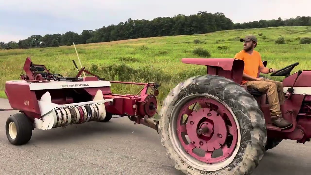 Fixing a International 430 small square baler