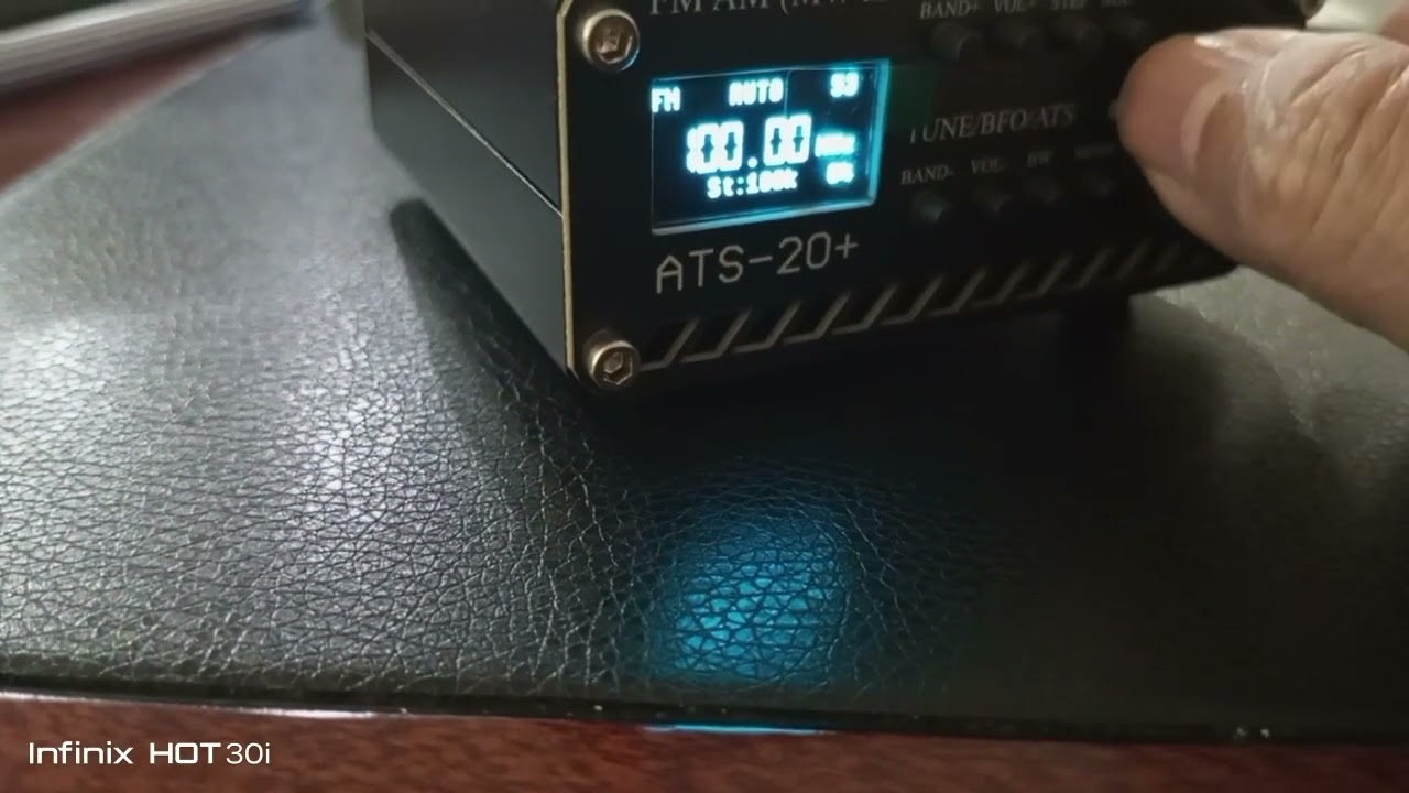 Radio ATS-20+ Firmware Version Bawaan