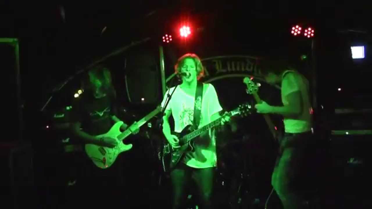 Momentum - Shine (Fru. Lundgreen)